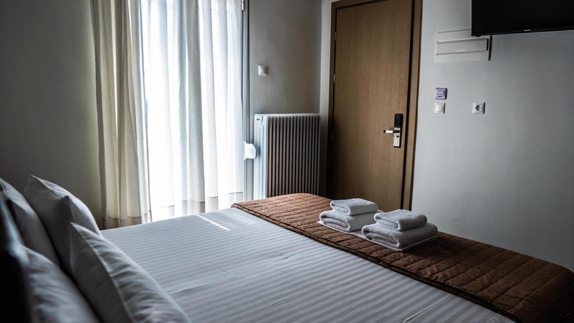 Guesthouse Batalogianni Kalambaka Eksteriør billede