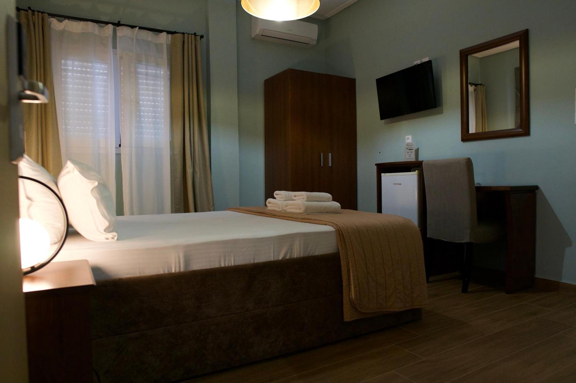 Guesthouse Batalogianni Kalambaka Eksteriør billede